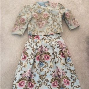 Gorgeous 2 piece skirt set